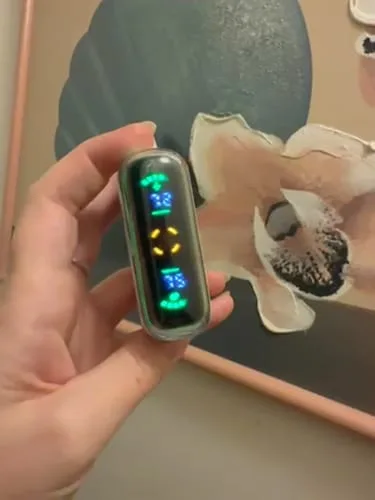 Vanessa R. video review of Geek Bar Pulse 15000 Puffs